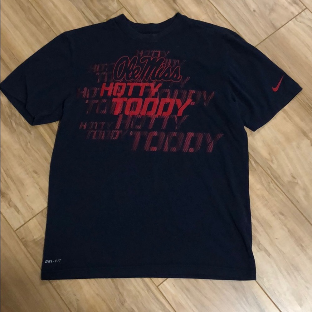 Ole Miss T-shirt